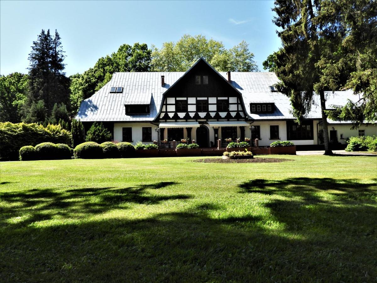 Dworek Osiecki Osieki  Exterior photo